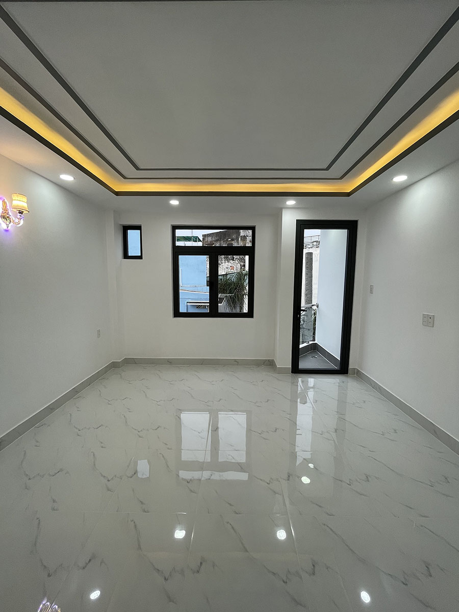 Bán nhà Nơ Trang Long, Quận Bình Thạnh Tuyệt phẩm 4 lầu (4,2m x 14m) tk Singapore ôtô đổ trong nhà.